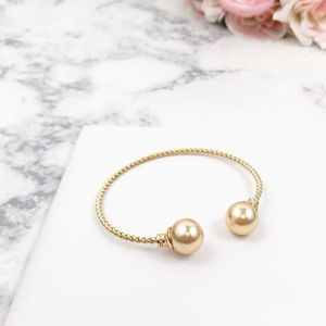 Rosegold Pearl Cuff Bracelet